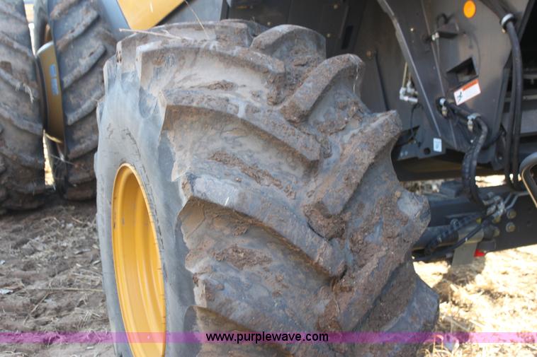 image for item I7486 2010 Lexion 580R Claas combine