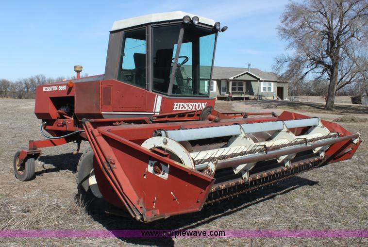 image for item I7495 1982 Hesston 6650 self-propelled swather