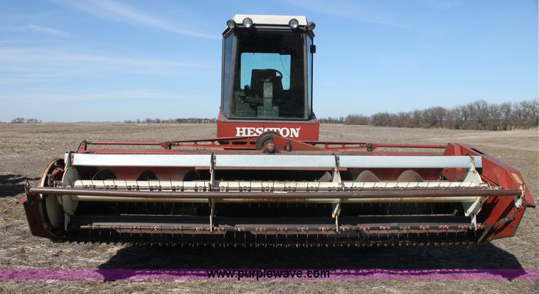 image for item I7495 1982 Hesston 6650 self-propelled swather