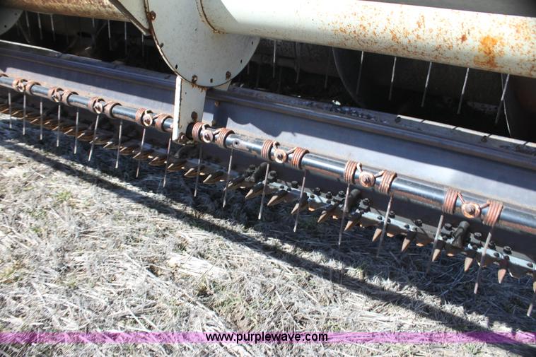 image for item I7495 1982 Hesston 6650 self-propelled swather