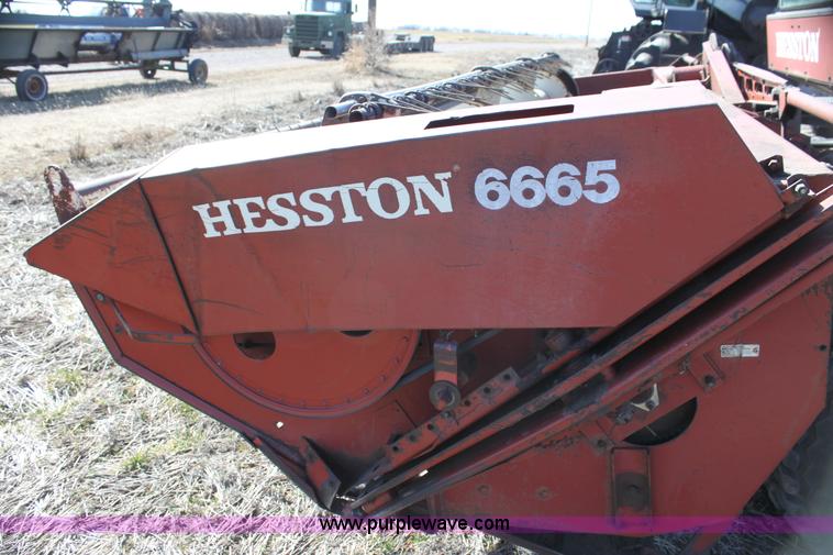 image for item I7495 1982 Hesston 6650 self-propelled swather