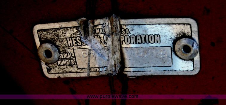 image for item I7495 1982 Hesston 6650 self-propelled swather