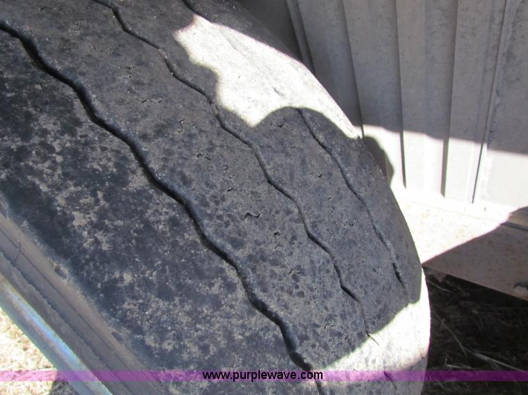 image for item I7499 2004 Southern Classic aluminum triple axle livestock trailer