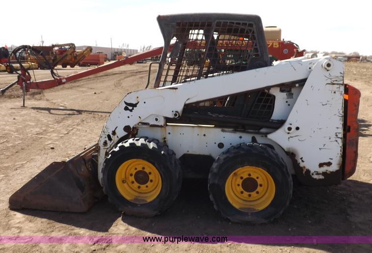 image for item I9067 2007 Bobcat S150 skid steer