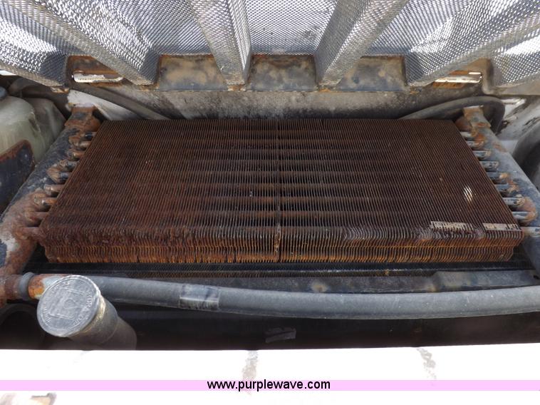 image for item I9067 2007 Bobcat S150 skid steer