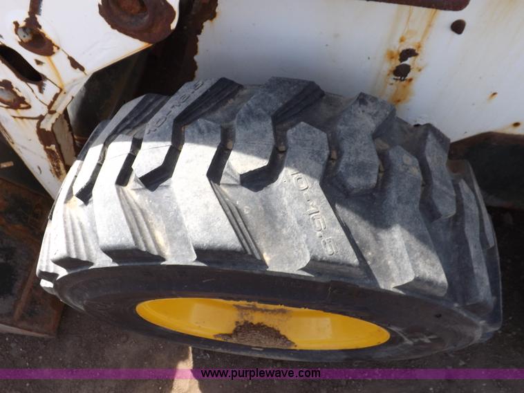 image for item I9067 2007 Bobcat S150 skid steer