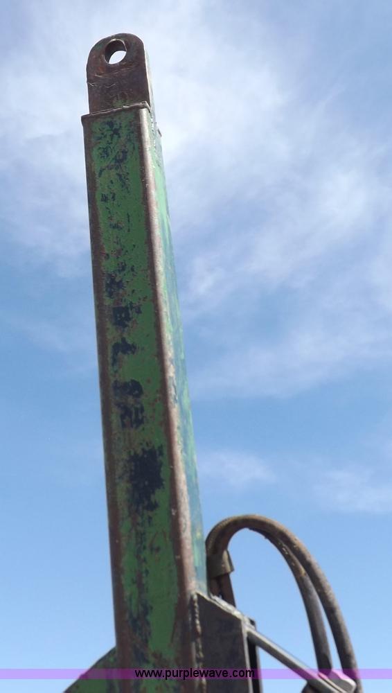 image for item I9068 John Deere 9300 planter