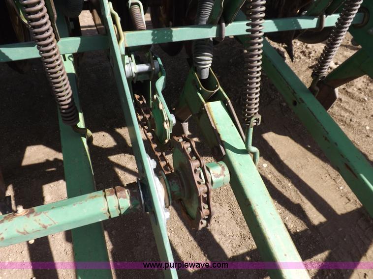 image for item I9068 John Deere 9300 planter