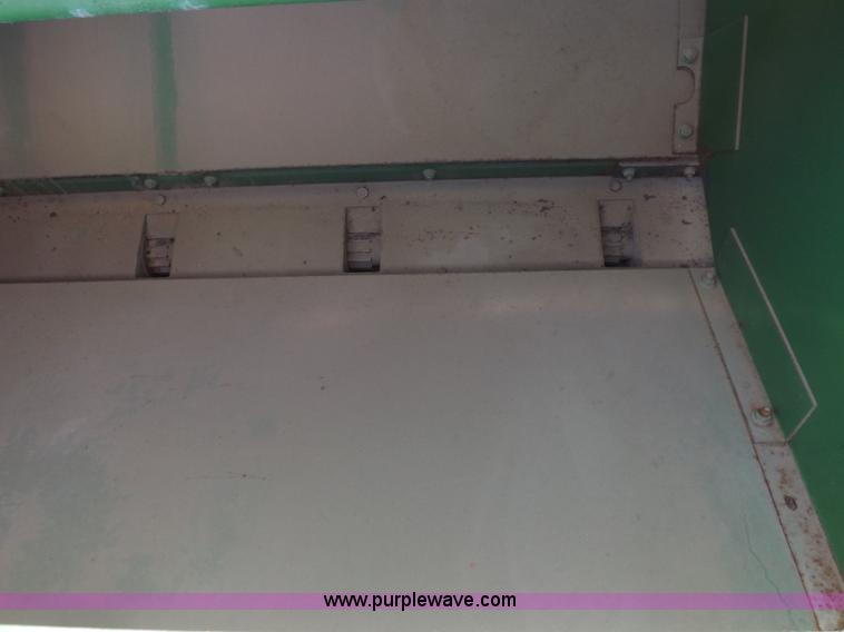 image for item I9068 John Deere 9300 planter