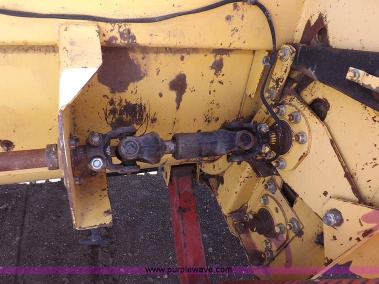 image for item I9071 New Holland 1475 mower conditioner