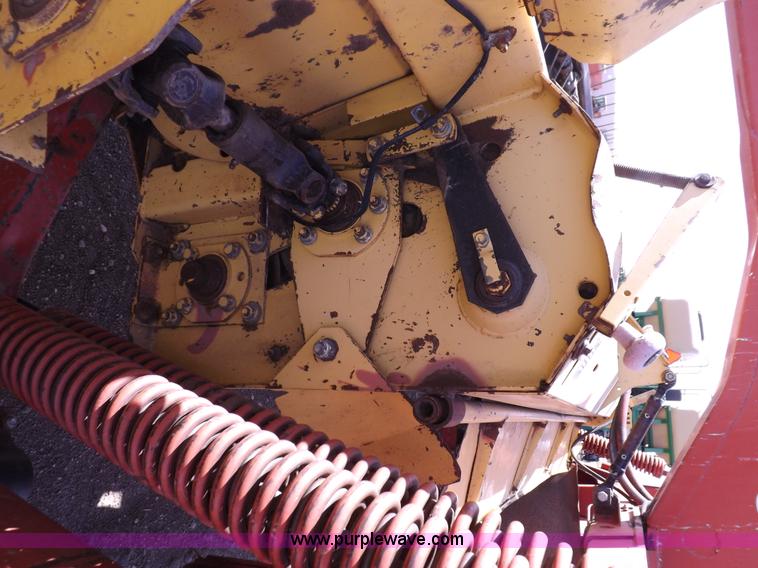 image for item I9071 New Holland 1475 mower conditioner