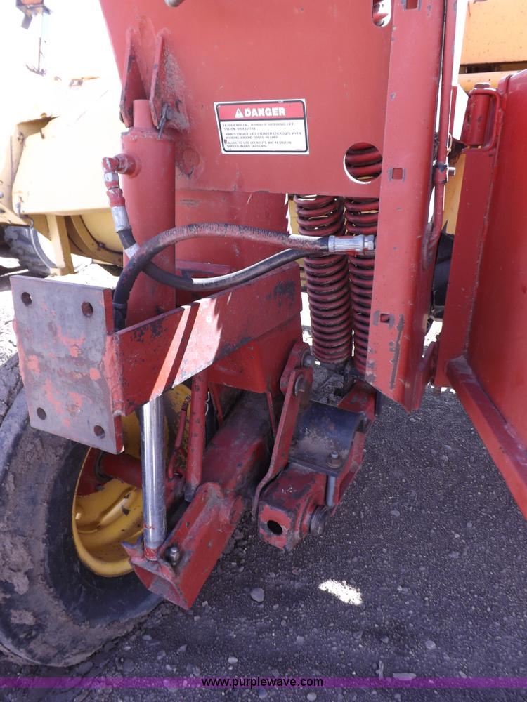 image for item I9071 New Holland 1475 mower conditioner