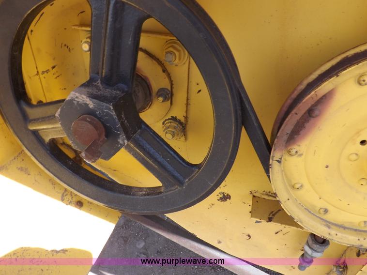 image for item I9071 New Holland 1475 mower conditioner