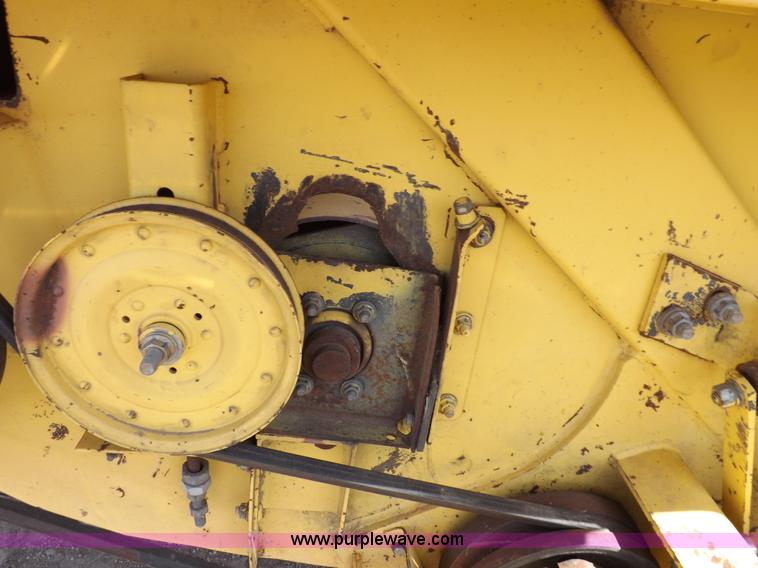 image for item I9071 New Holland 1475 mower conditioner