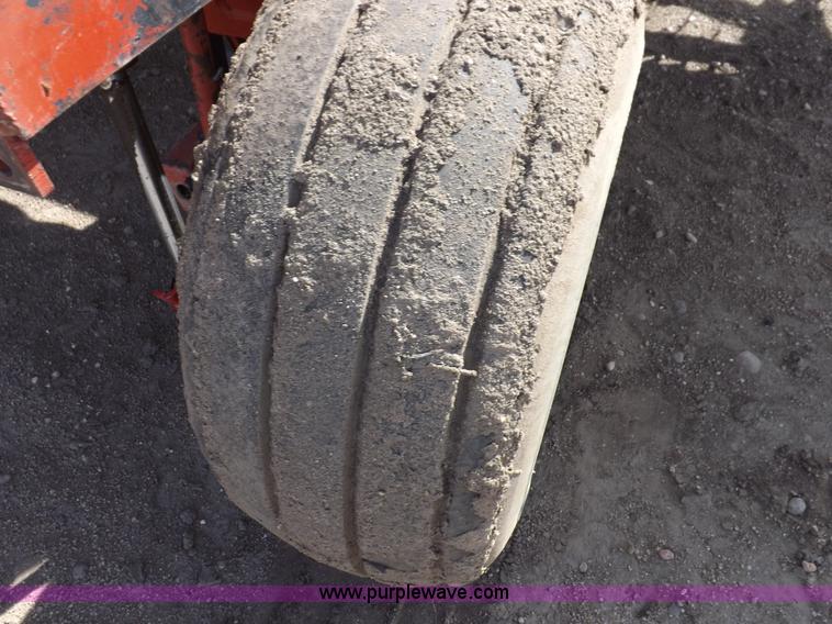 image for item I9071 New Holland 1475 mower conditioner