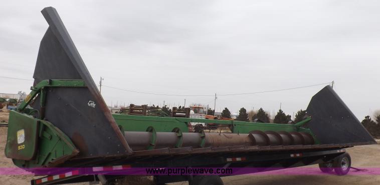 image for item I9119 1991 John Deere 930 head