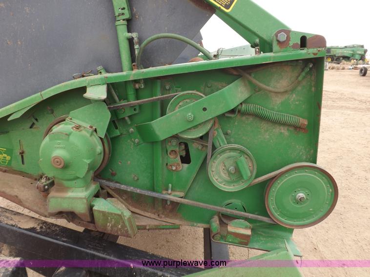 image for item I9119 1991 John Deere 930 head