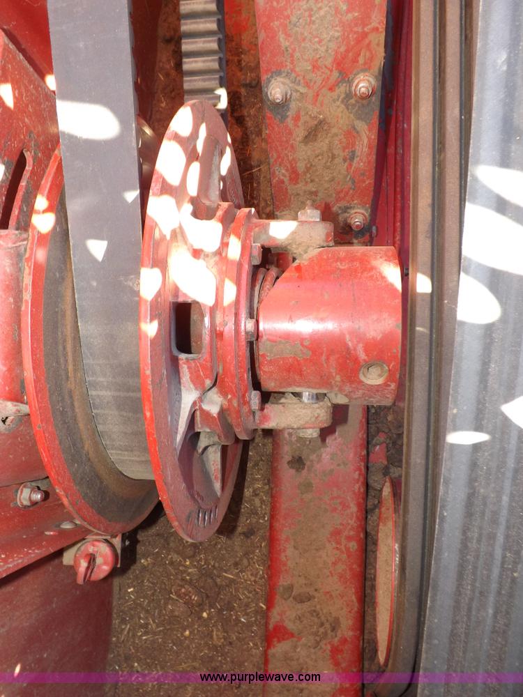 image for item I9131 1997 Case IH 2188 Axial-Flow combine