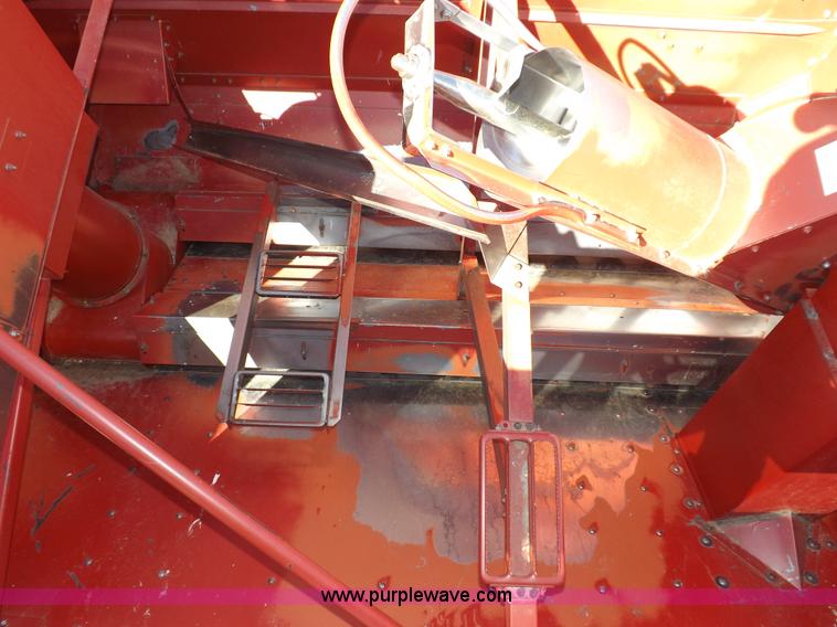 image for item I9131 1997 Case IH 2188 Axial-Flow combine