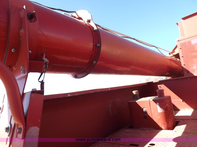 image for item I9131 1997 Case IH 2188 Axial-Flow combine