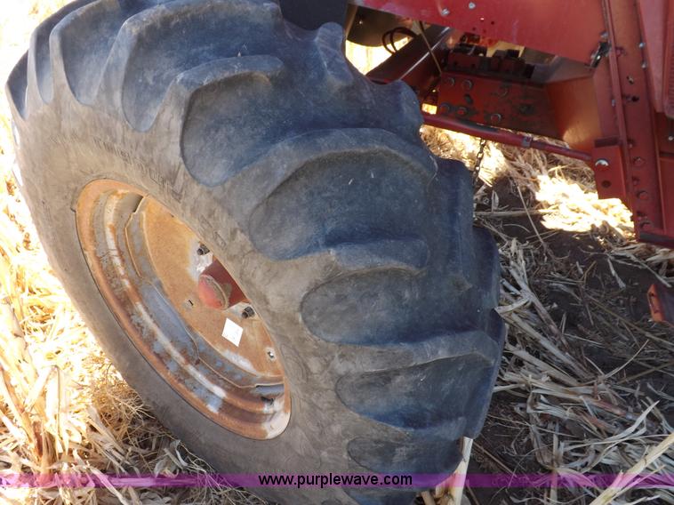 image for item I9131 1997 Case IH 2188 Axial-Flow combine