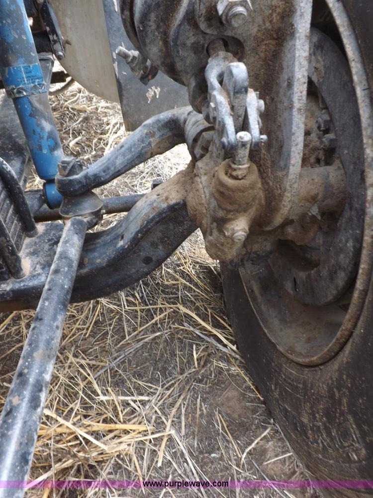 image for item I9136 1993 Freightliner FLD semi truck