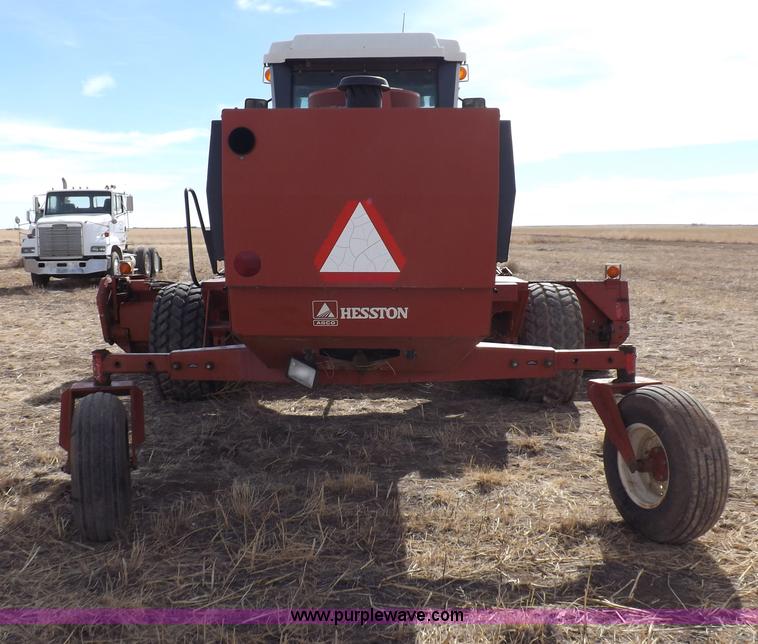 image for item I9137 1994 Hesston 8400 swather