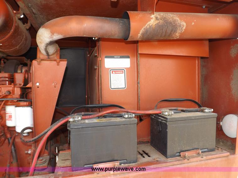 image for item I9137 1994 Hesston 8400 swather