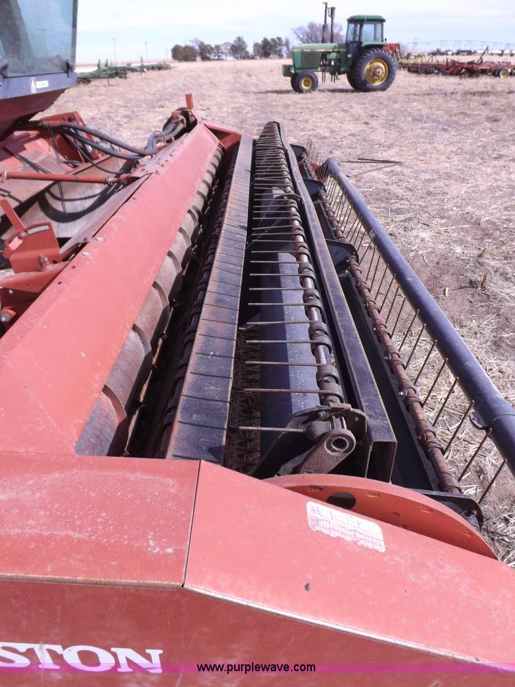 image for item I9137 1994 Hesston 8400 swather
