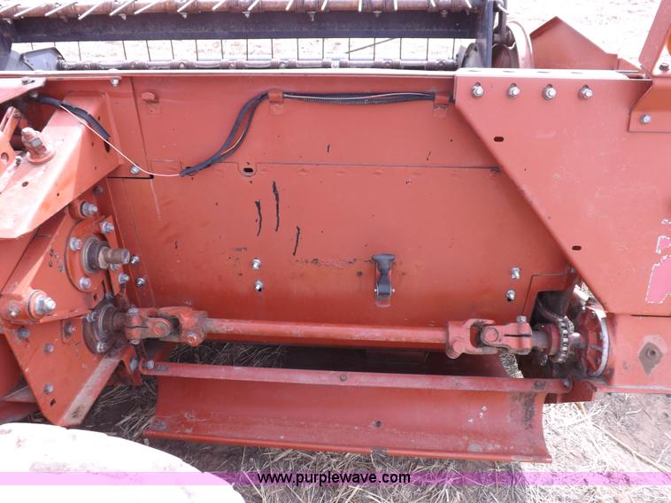 image for item I9137 1994 Hesston 8400 swather