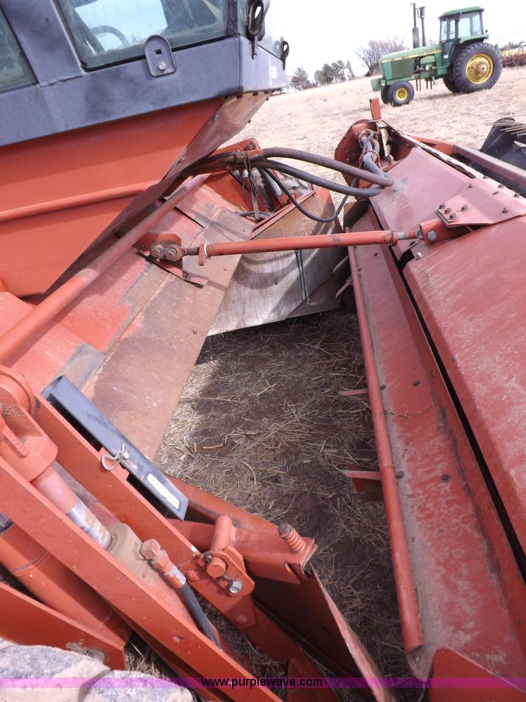 image for item I9137 1994 Hesston 8400 swather