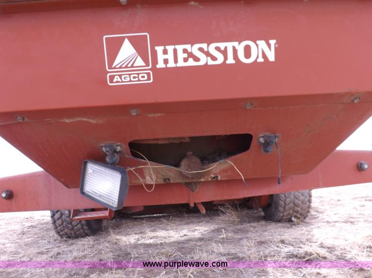 image for item I9137 1994 Hesston 8400 swather