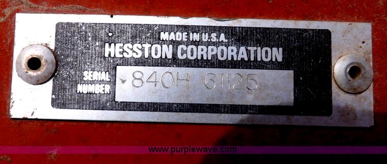 image for item I9137 1994 Hesston 8400 swather