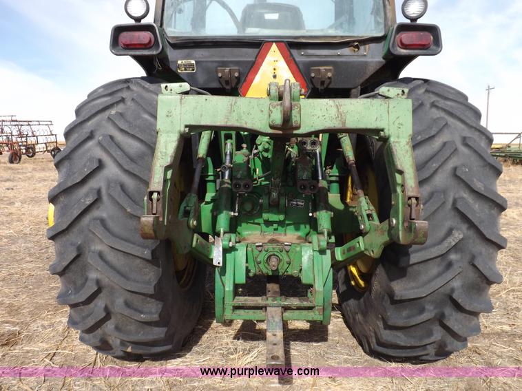 image for item I9139 1982 John Deere 4840 tractor