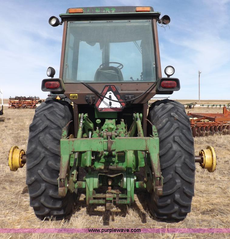 image for item I9140 1979 John Deere 4640 tractor