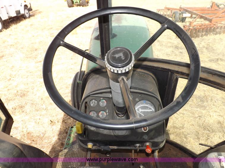 image for item I9140 1979 John Deere 4640 tractor