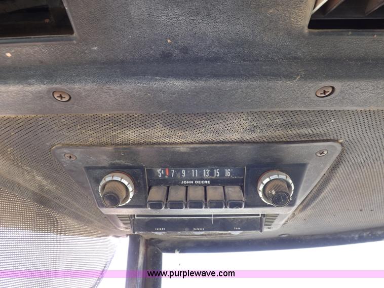 image for item I9140 1979 John Deere 4640 tractor