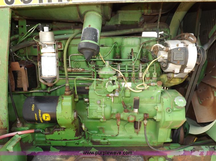 image for item I9140 1979 John Deere 4640 tractor