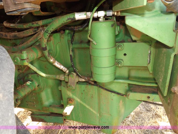 image for item I9140 1979 John Deere 4640 tractor