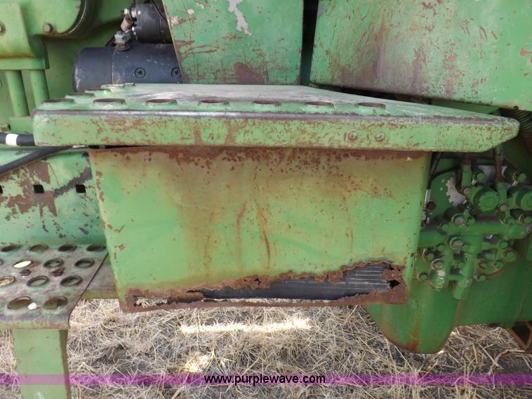 image for item I9140 1979 John Deere 4640 tractor