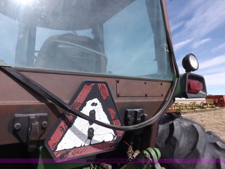 image for item I9140 1979 John Deere 4640 tractor