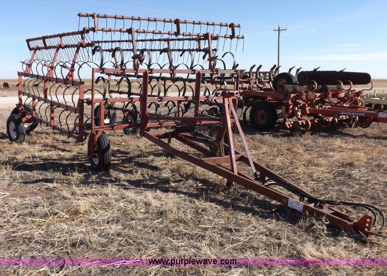 image for item I9146 International spring tooth harrow