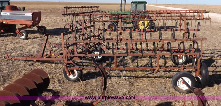 image for item I9146 International spring tooth harrow