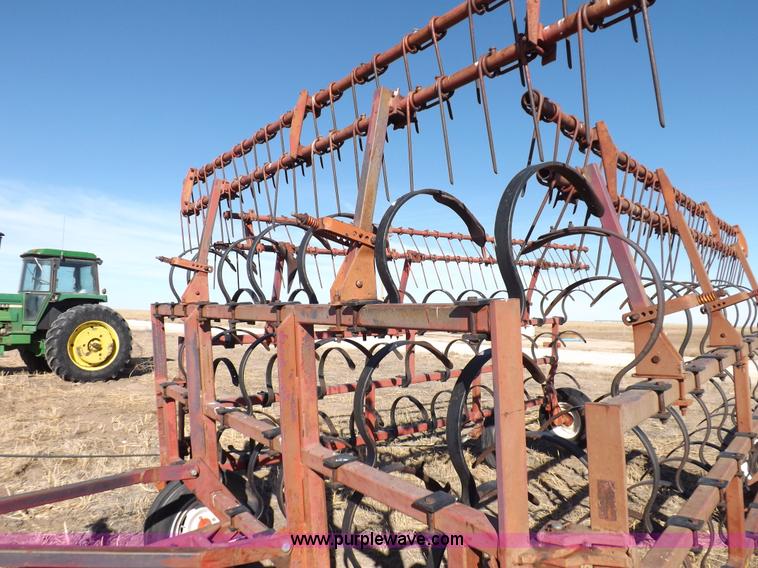 image for item I9146 International spring tooth harrow