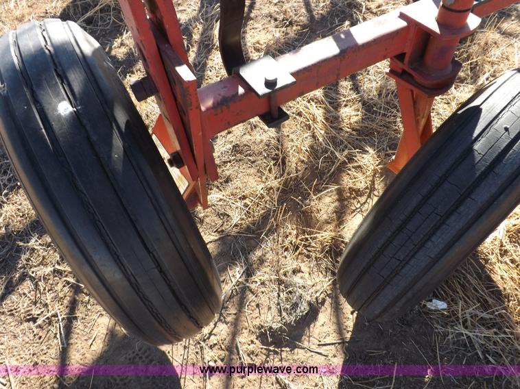 image for item I9146 International spring tooth harrow