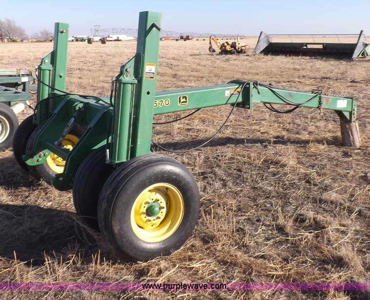 image for item I9151 John Deere 1570 three point caddy cart