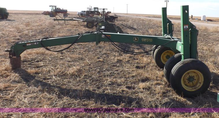 image for item I9151 John Deere 1570 three point caddy cart