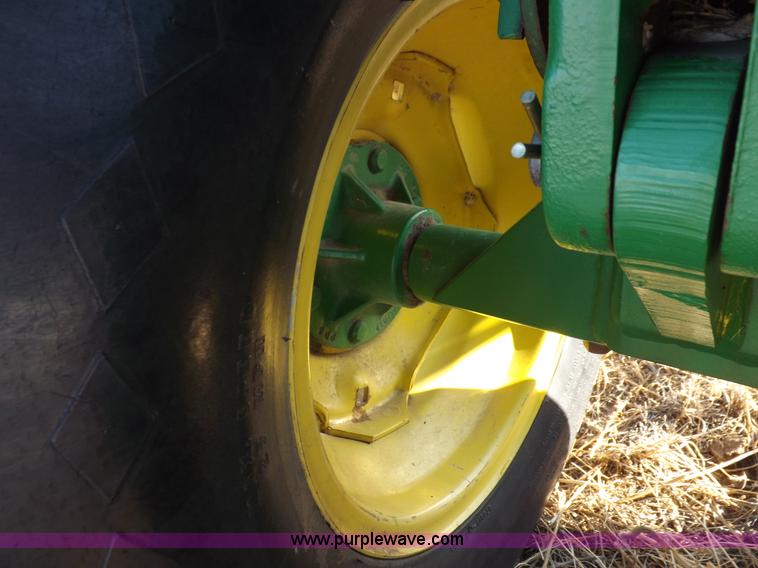 image for item I9151 John Deere 1570 three point caddy cart