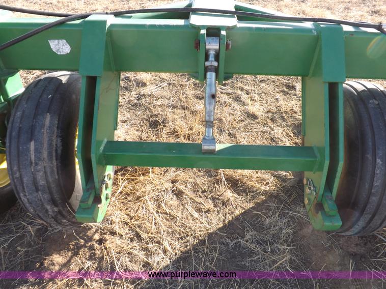image for item I9151 John Deere 1570 three point caddy cart