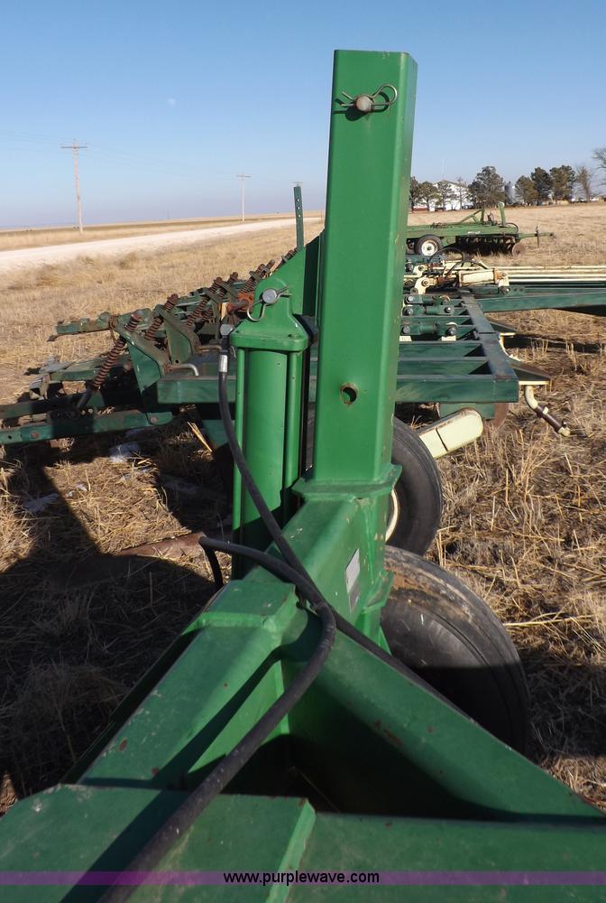 image for item I9151 John Deere 1570 three point caddy cart